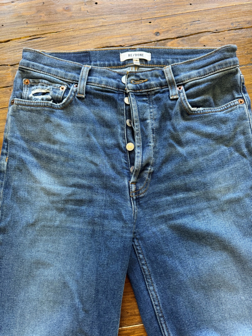 Re/Done Vintage-Look Blue Denim Jeans with Contrast Stitching